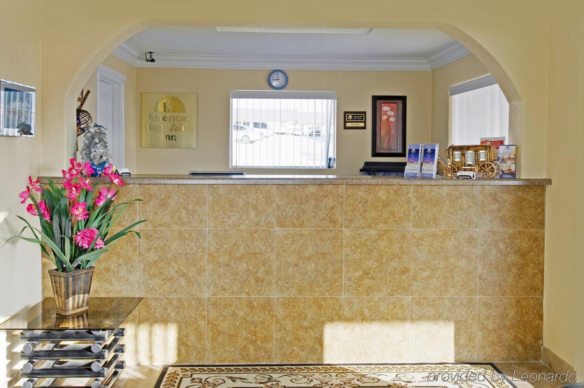 Americas Best Value Inn Gainesville Tx Dalaman gambar