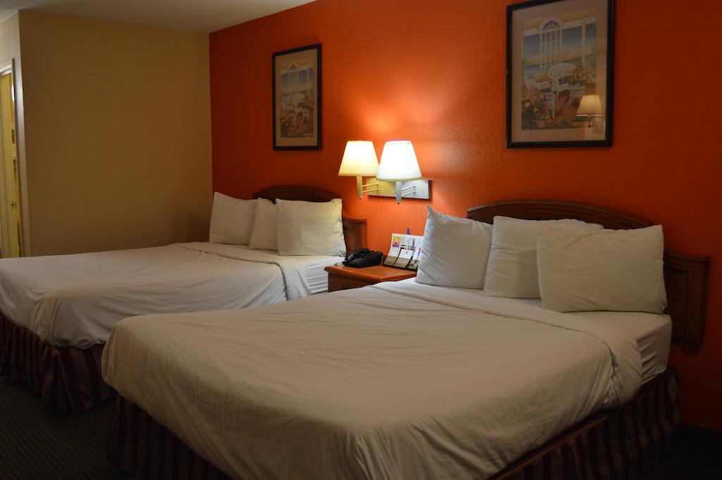 Americas Best Value Inn Gainesville Tx Bilik gambar